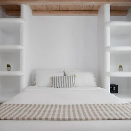 Koumi Homes Mykonos * פטליה