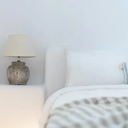 Koumi Homes Mykonos * פטליה