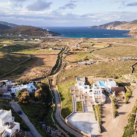 Koumi Homes Mykonos דירה פטליה