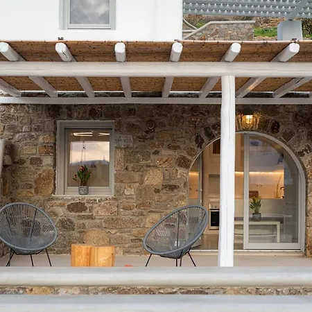 Koumi Homes Mykonos * פטליה