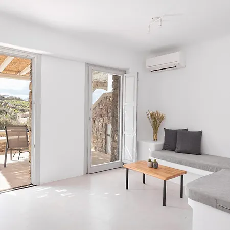 Koumi Homes Mykonos * פטליה